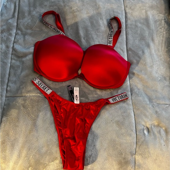 Victoria’s Secret Crystal Bra and Panties - Picture 3 of 7